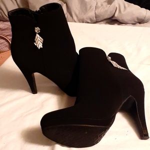 Ladies Boots